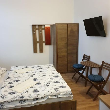 Guest House Orczy Park Budapeşte Dış mekan fotoğraf